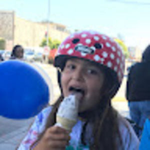 Meet your Posher, Lola